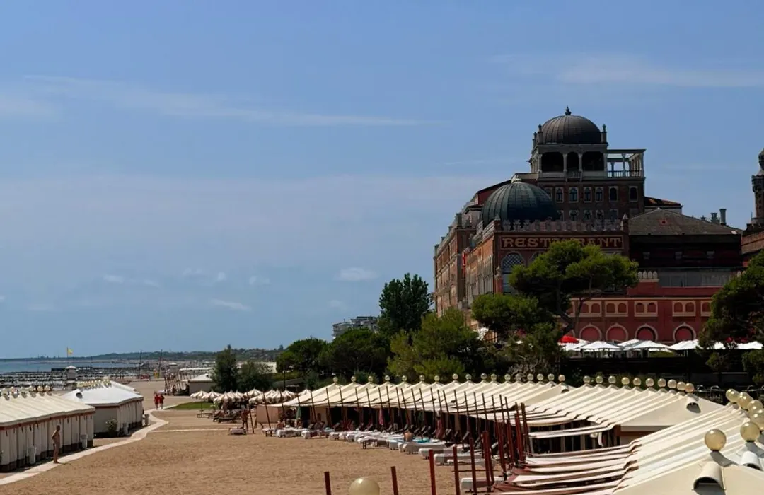 Homesweethome Venice-1